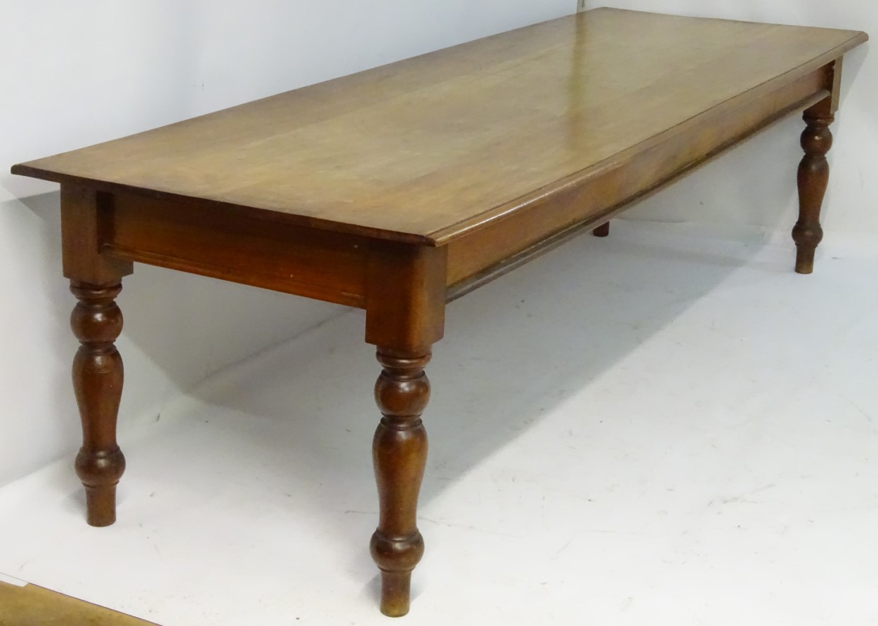 A late 19thC mahogany boardroom table / dining table standing on turned tapering legs. - Image 4 of 5