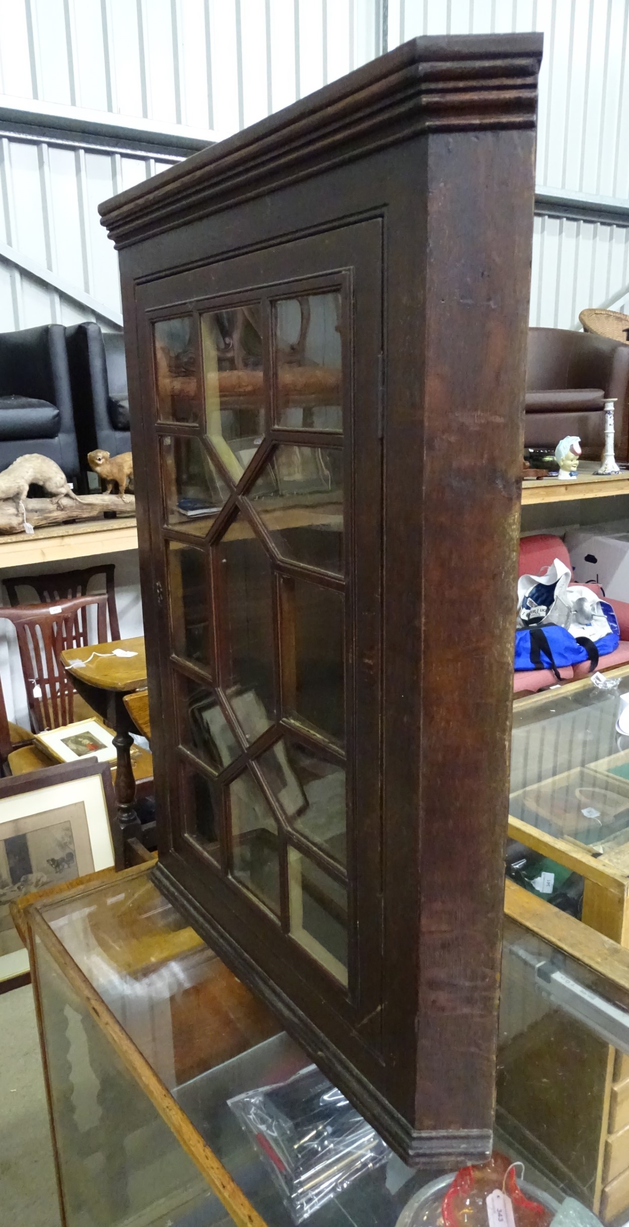 A Georgian oak glazed corner cabinet with 2 shelves CONDITION: Please Note - we do - Image 3 of 3