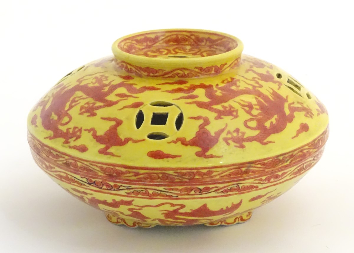 A three-footed Oriental red and yellow circular censer, - Image 3 of 8