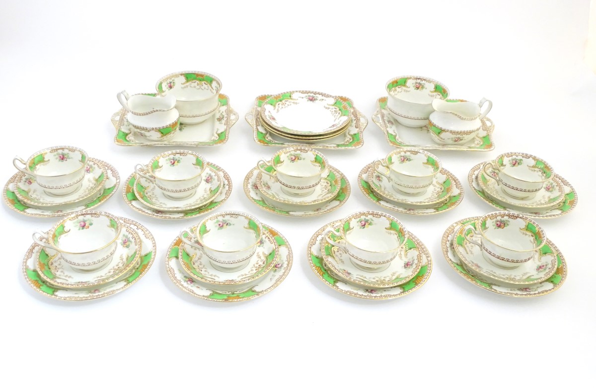 A quantity of Fenton tea wares in the pattern Kenmare, to include cups and saucers, side plates,