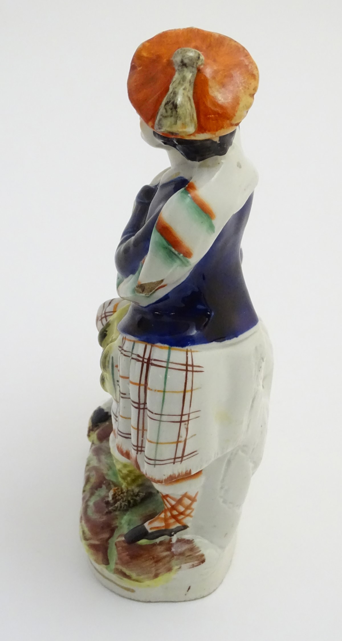 A Victorian Staffordshire pottery figural group of a man and a woman in highland dress, - Image 4 of 6