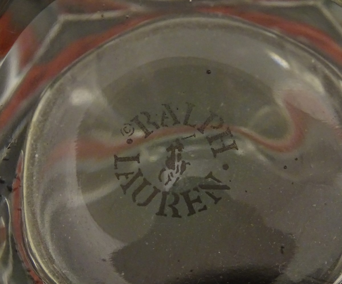 Ralph Lauren : a hexagonal clear glass small bowl with plaited red strung band , - Image 7 of 7