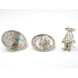 3 various mid-late 20thC Mexican silver brooches comprising 2 formed as sombreros one set with