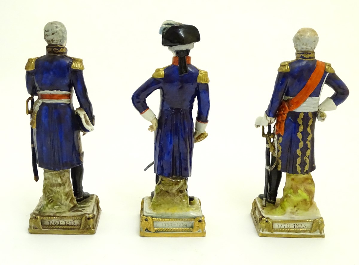 A group of six French ceramic Napoleonic military figures with various attributes and poses, - Bild 8 aus 8