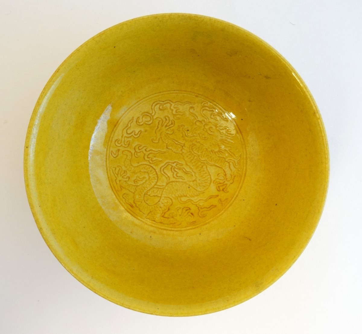 A Chinese Imperial yellow glazed, incised dragon bowl , decorated with 5 clawed dragon and phoenix , - Image 4 of 7