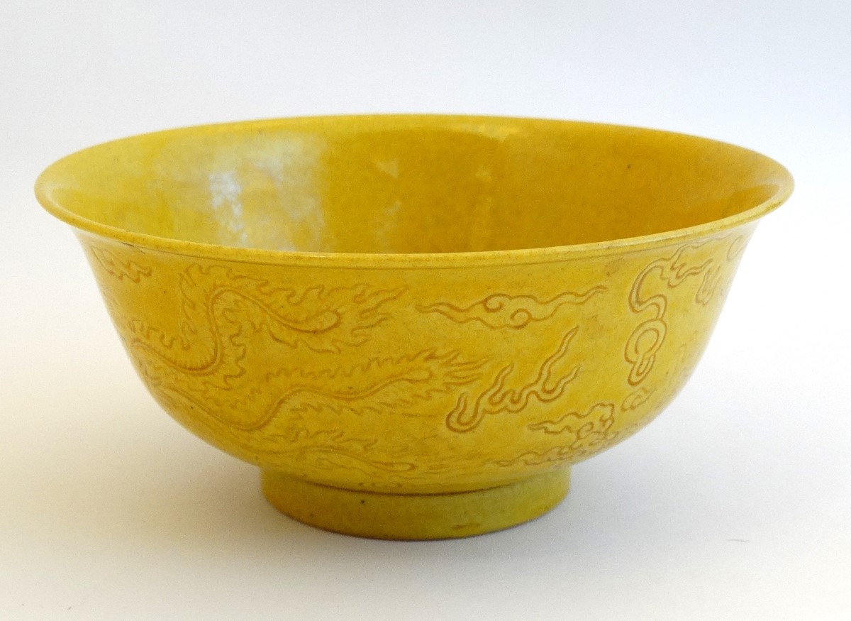 A Chinese Imperial yellow glazed, incised dragon bowl , decorated with 5 clawed dragon and phoenix , - Image 6 of 7