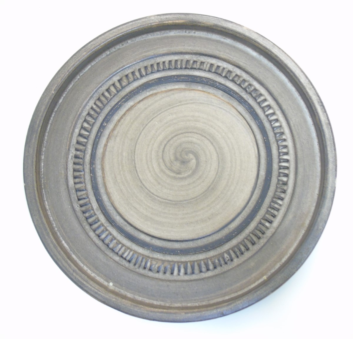 Scandinavian Studio Pottery: mid 20thC A brown Swedish plate by Yourstone, - Image 3 of 5