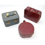 1950/60s flying travel luggage: 2 matching imitation Crocodile skin items - a flight bag and a hat