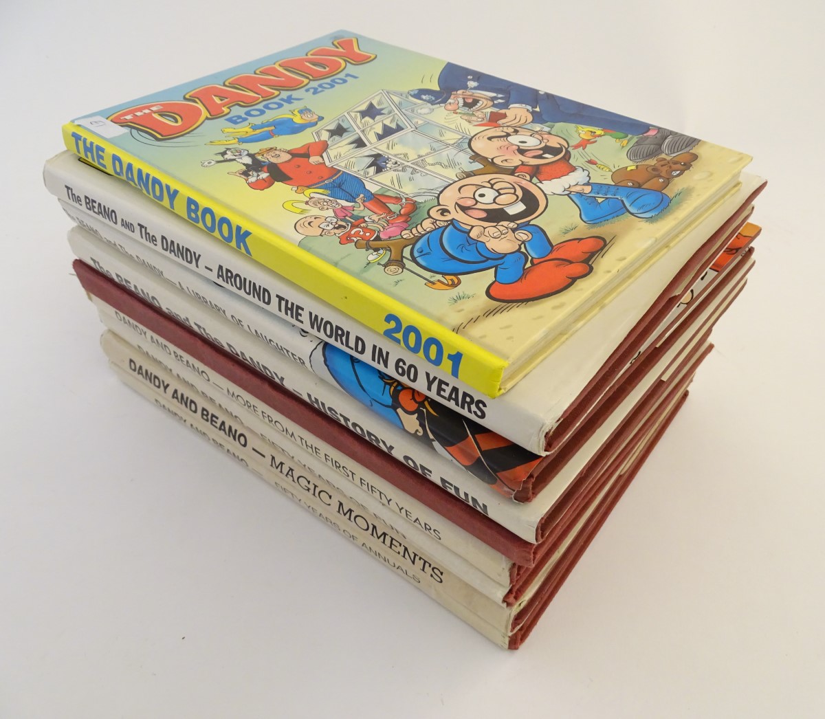 A selection of 'Beano' and 'Dandy' review books, - Image 4 of 6