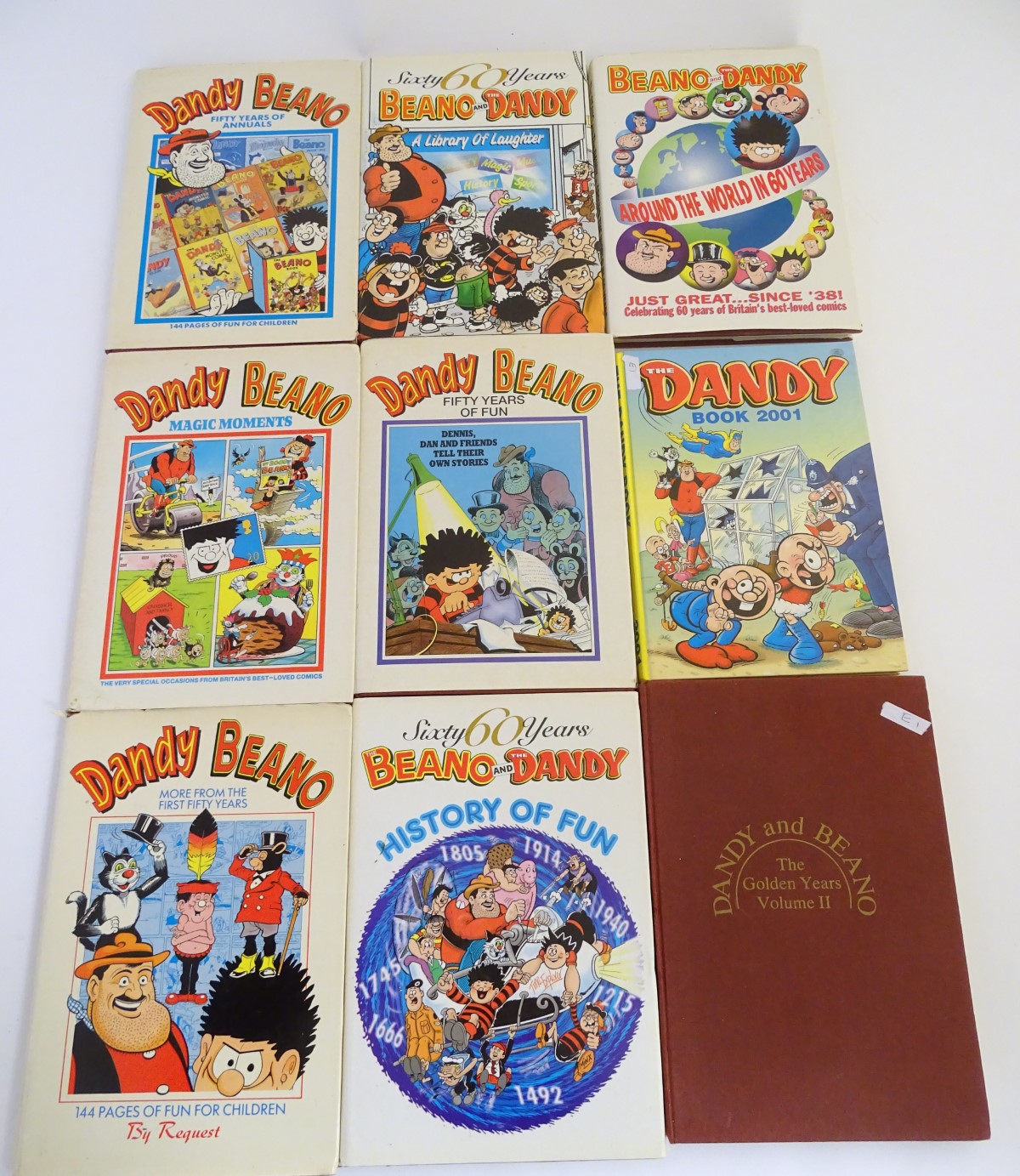 A selection of 'Beano' and 'Dandy' review books,