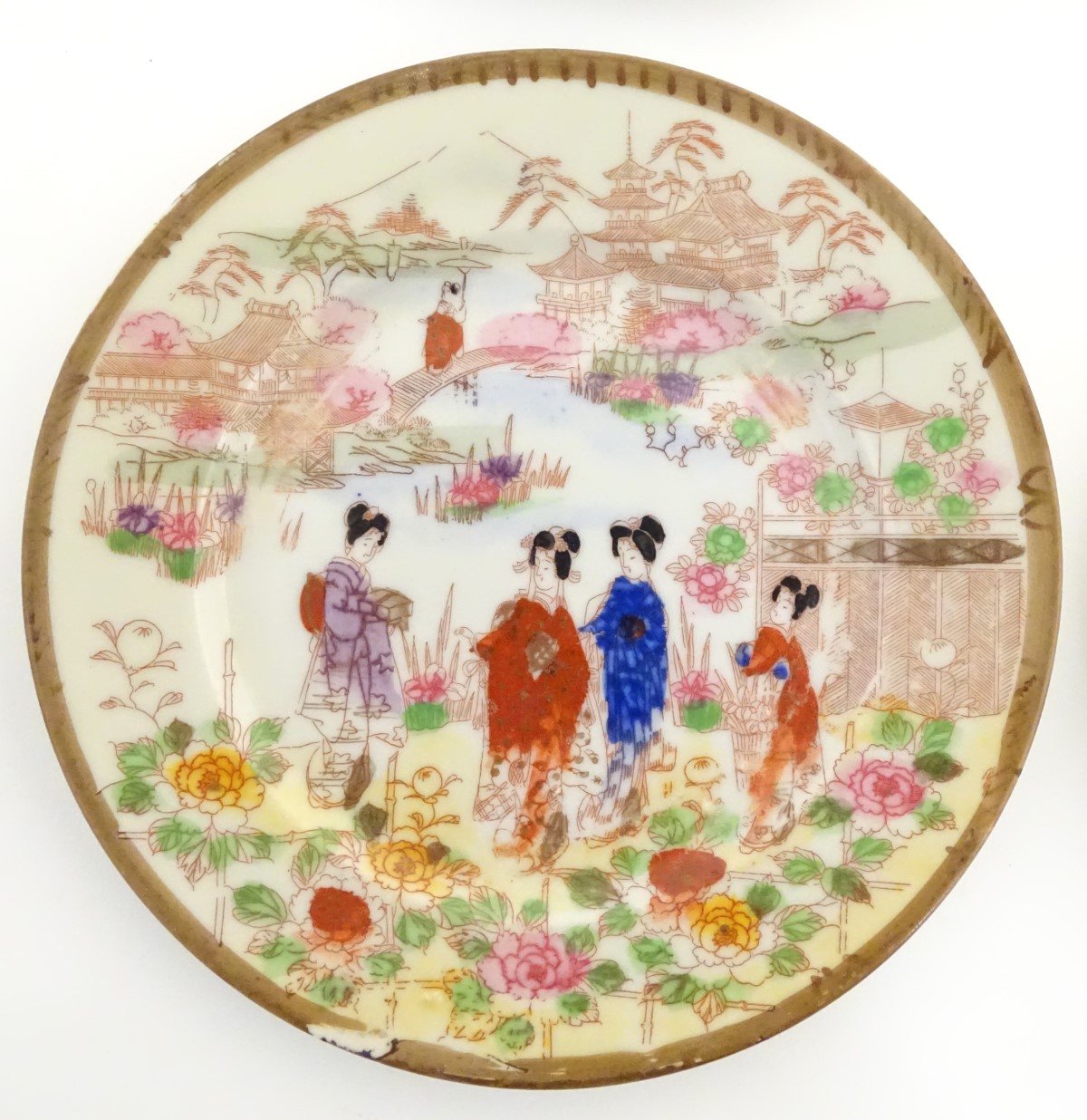 Six Japanese plates depicting figures in traditional dress in an Oriental landscape depicting Mount - Image 4 of 8