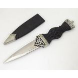 Militaria: A late 20thC sgian dubh Scottish highland dress dagger,