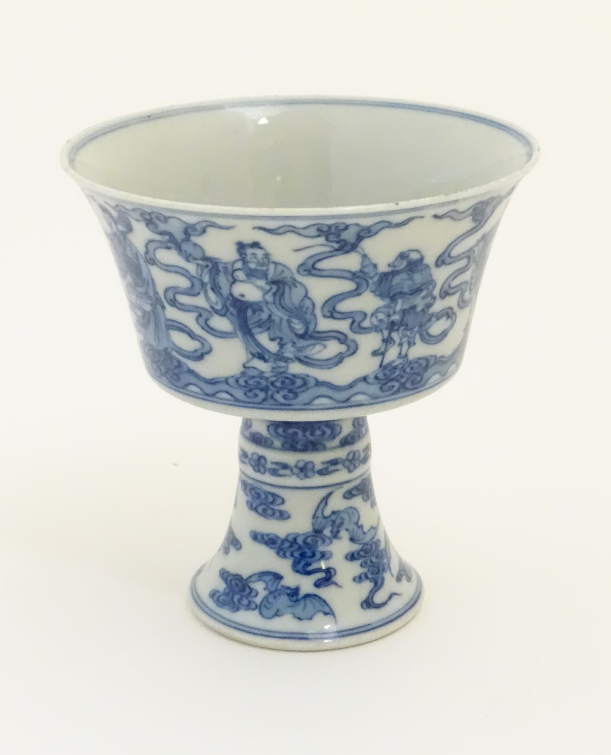 A Chinese blue and white stem cup / high footed cup decorated with stylised clouds, - Image 4 of 8