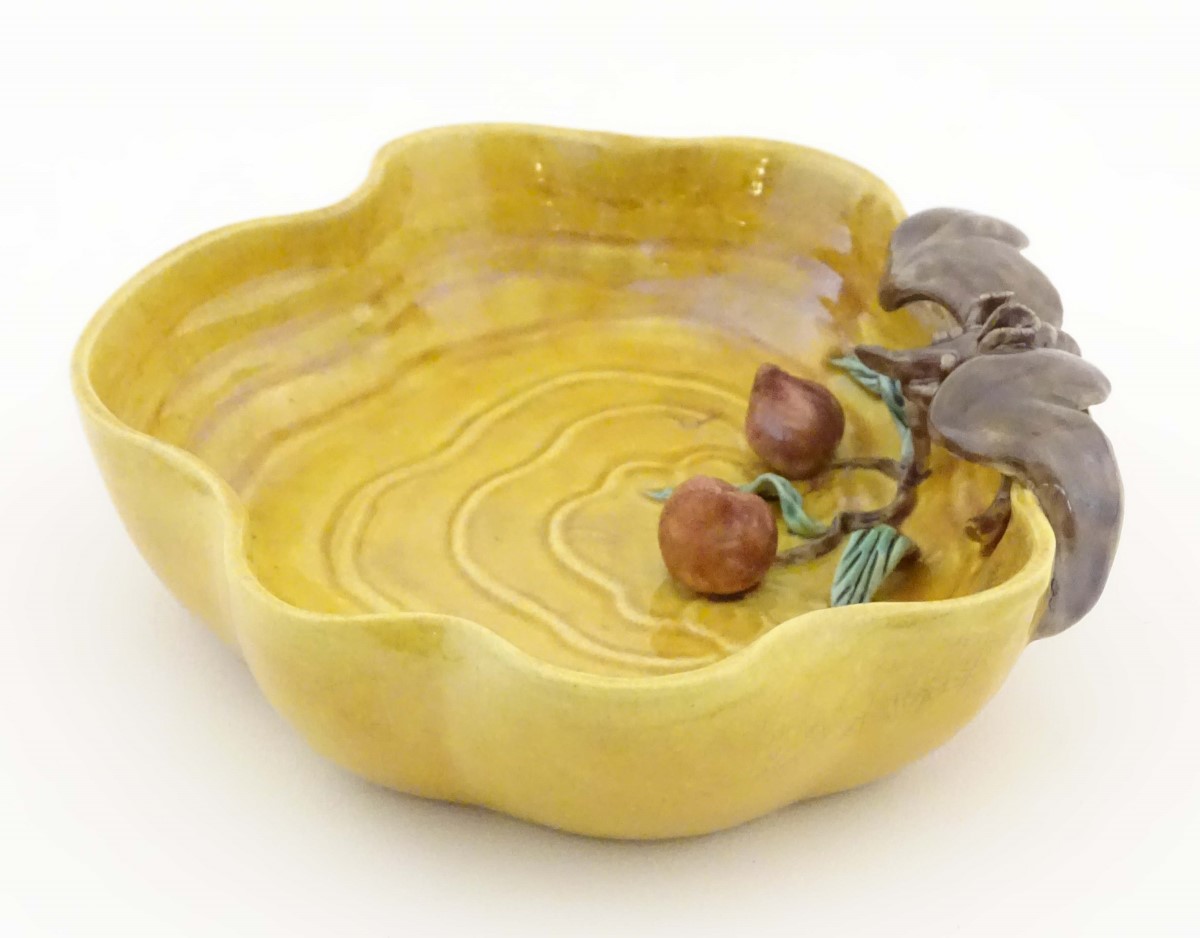 A Chinese wavy edged yellow brush wash dish with bat and fruit decoration, - Image 3 of 7