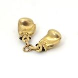 9ct gold and gilt metal pendant / charm formed as a pair of boxing gloves 3/4" long