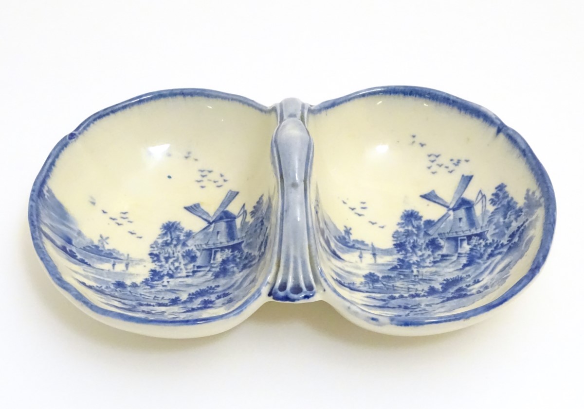 A Royal Doulton blue and white double pin dish,