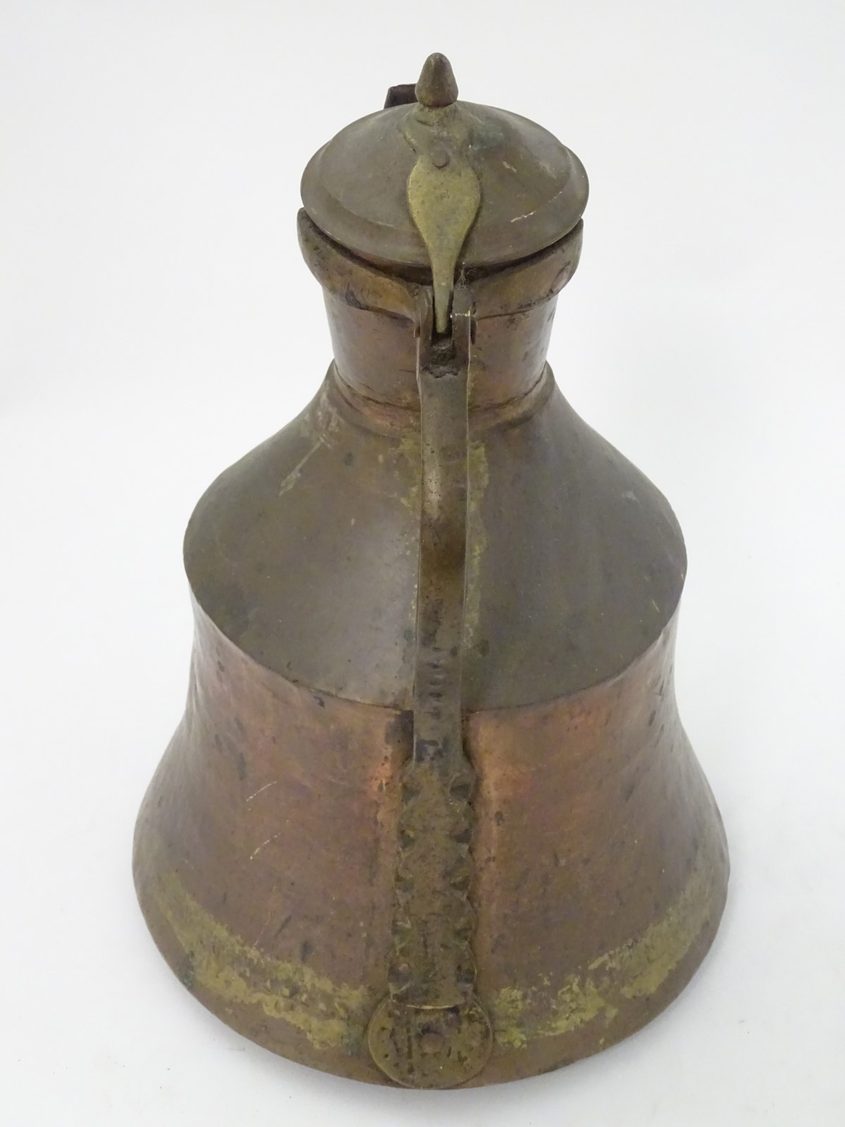 An Ottoman plannished copper and brass handled lidded ewer, - Image 5 of 6