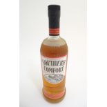 A single bottle of Southern Comfort whiskey liqueur, 100cl,