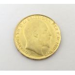 Coin: a 1907 half sovereign,