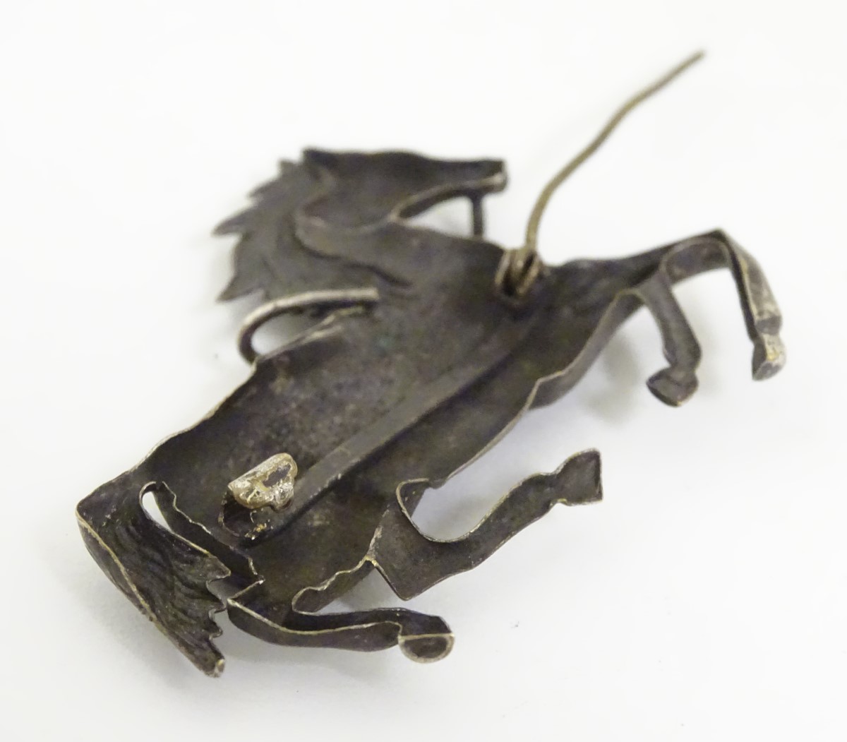 Equine Interest : A white metal brooch formed as a galloping horse. - Image 8 of 10