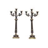 Paire de candélabres de style Napoléon III à trois bras de lumière et bougeoir [...]