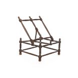 Repose-livre en noyer sculpté H. 44x36x32 cm - - Mobilier & Décoration Furniture & [...]