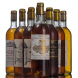 Ensemble de 11 bouteilles de Sauternes, composé de : - Château Guiraud 1er cru [...]