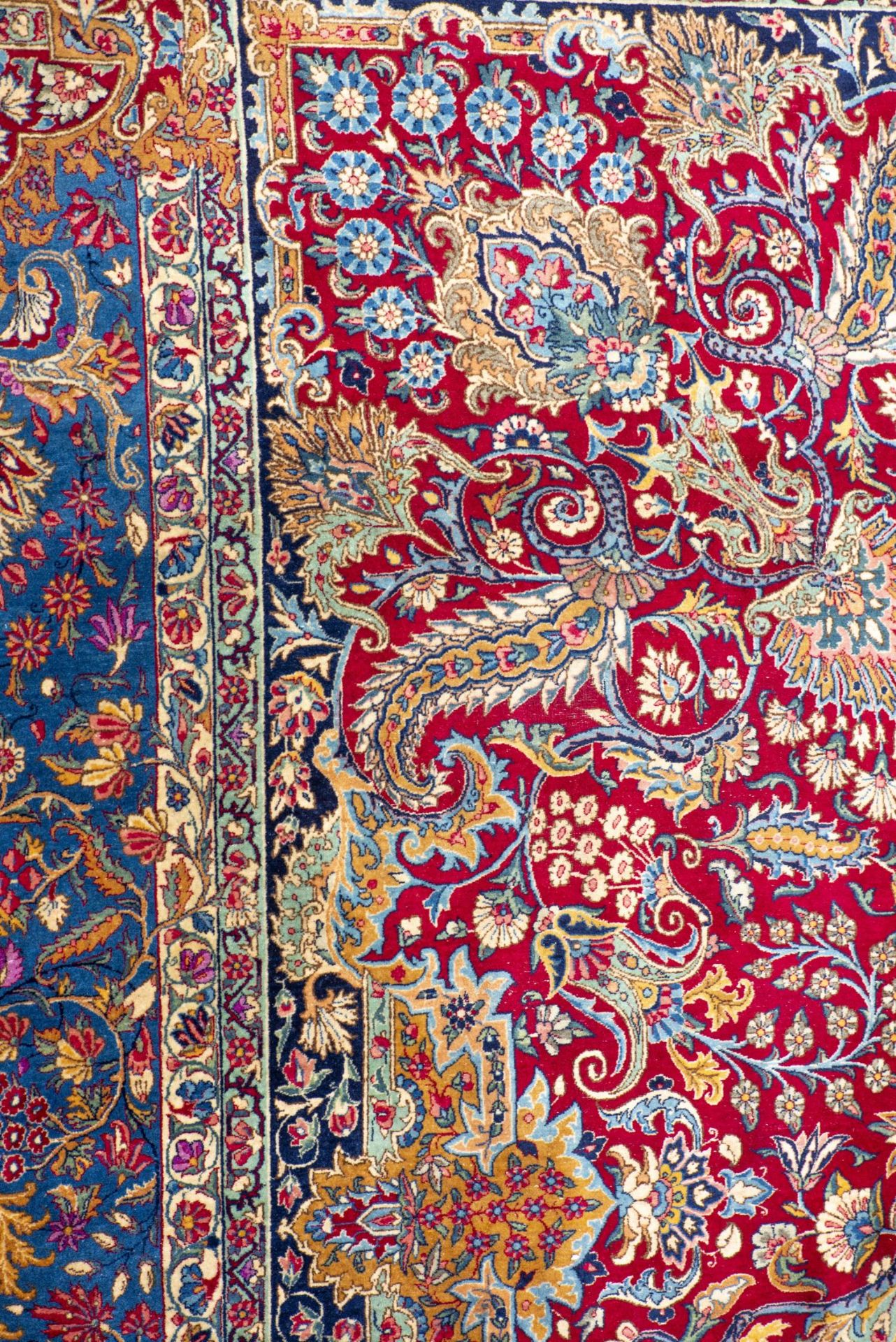 Tapis Keshan en laine à décor central d'une large fleur en médaillon - Bild 5 aus 8