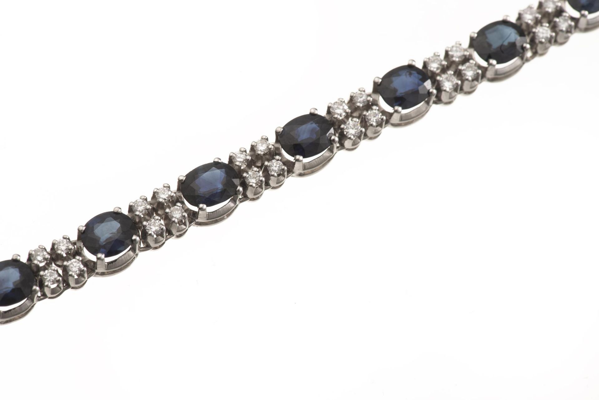 Bracelet en or gris .750, saphirs env. 6,50 cts, diamants env. 2,04 cts - Bild 3 aus 6