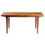 Table en teck, probablement Hans Wegner Design