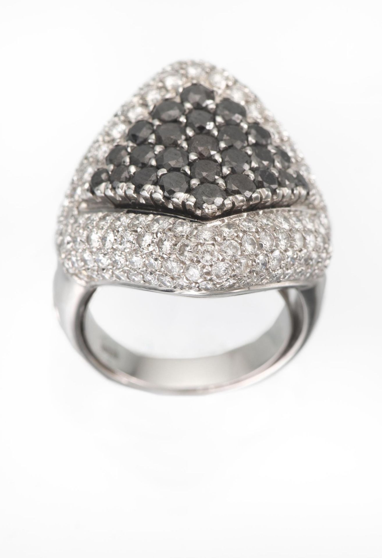 Bague en or gris .750, diamants noirs, env. 1,80 ct diamants blancs, env. 2,40 cts - Bild 3 aus 7