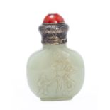 Snuff bottle en néphrite céladon - Snuff bottle transformée en flacon à parfum en [...]