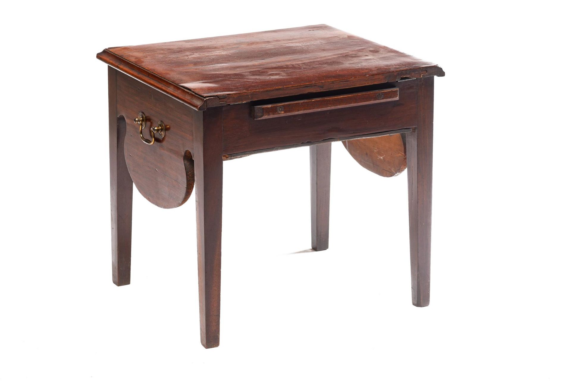 Paire de petites tables de nuit en acajou Georges II - Paire de petites tables de [...] - Bild 8 aus 14