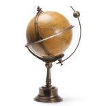 Pendule globe terrestre, mappemonde. The Empire clock, circa 1895 - Pendule globe [...]