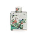 Boîte à thé à décor d'insectes et de fleurs Kangxi - Boîte à thé à décor [...]