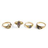 * Rings. Mixed 18ct gold ladies rings