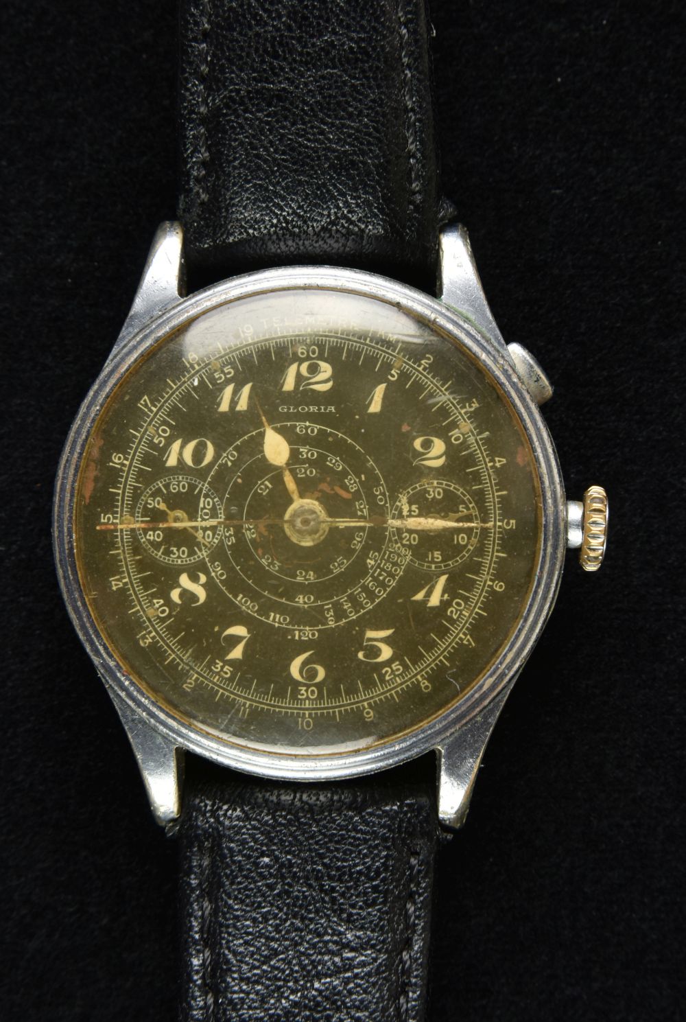 * Military Wristwatch. A WWII period Gloria wristwatch