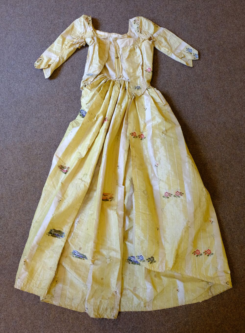 * Dress. A Spitalfields silk brocade open robe, circa 1770s, - Image 4 of 8