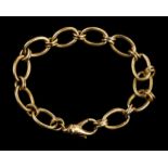 * Bracelet. A 9ct gold open link bracelet