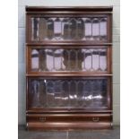 * Bookcase. A 1920s Globe Wernicke bookcase