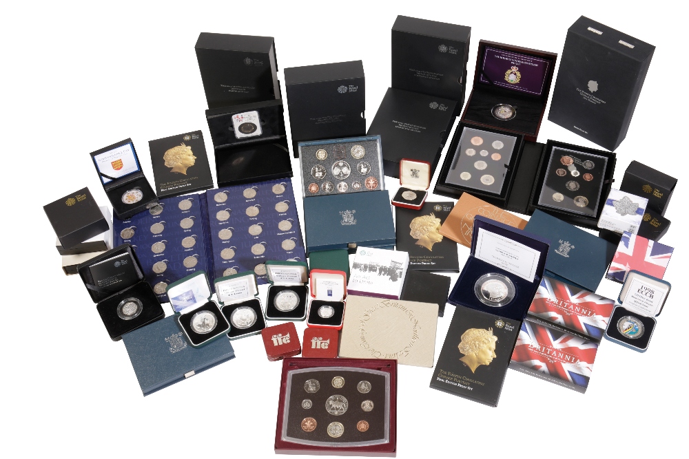 LARGE QUANTITY OF PROOF SETS AND COMMEMORATIVE COINS