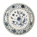 BLUE AND WHITE 'LOTUS' DISH