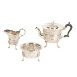 EDWARDIAN IRISH SILVER THREE-PIECE TEA SET