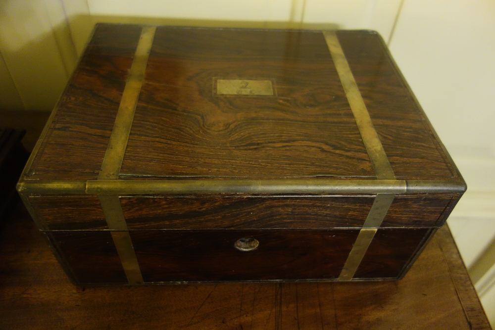 A VICTORIAN BRASS-BOUND ROSEWOOD DRESSING CASE - Image 5 of 6