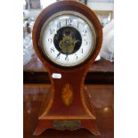 AN EDWARDIAN MAHOGANY CASED BALLOON CLOCK, 36cm high