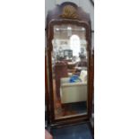 A GEORGE I STYLE WALNUT AND GILT CHEVAL MIRROR, with gilt shell decoration, 65cm wide