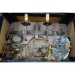 A GILT METAL WALL LAMP, a collection of brass bathroom fittings and sundries