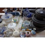 A COLLECTION OF DECORATIVE CERAMICS