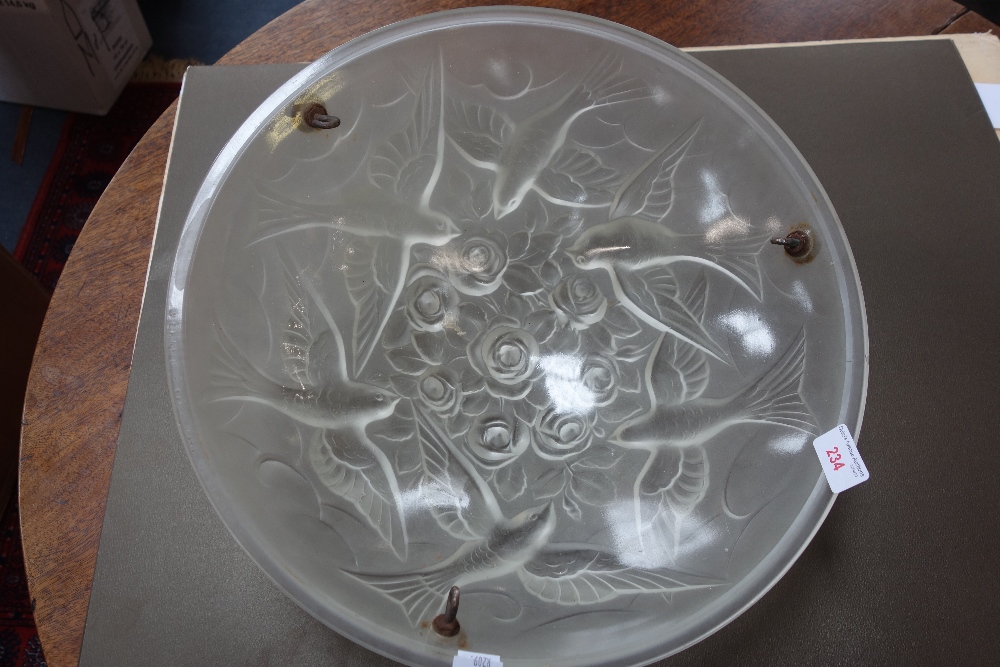 A 1930S FRENCH VERART ART DECO FROSTED LIGHT BOWL decorated with swallows and roses, 40cm dia .