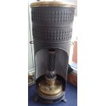 AN EARLY 20TH CENTURY PORTABLE GREENHOUSE OR CONSERVATORY HEATER with brass oil lamp "Ardent made in